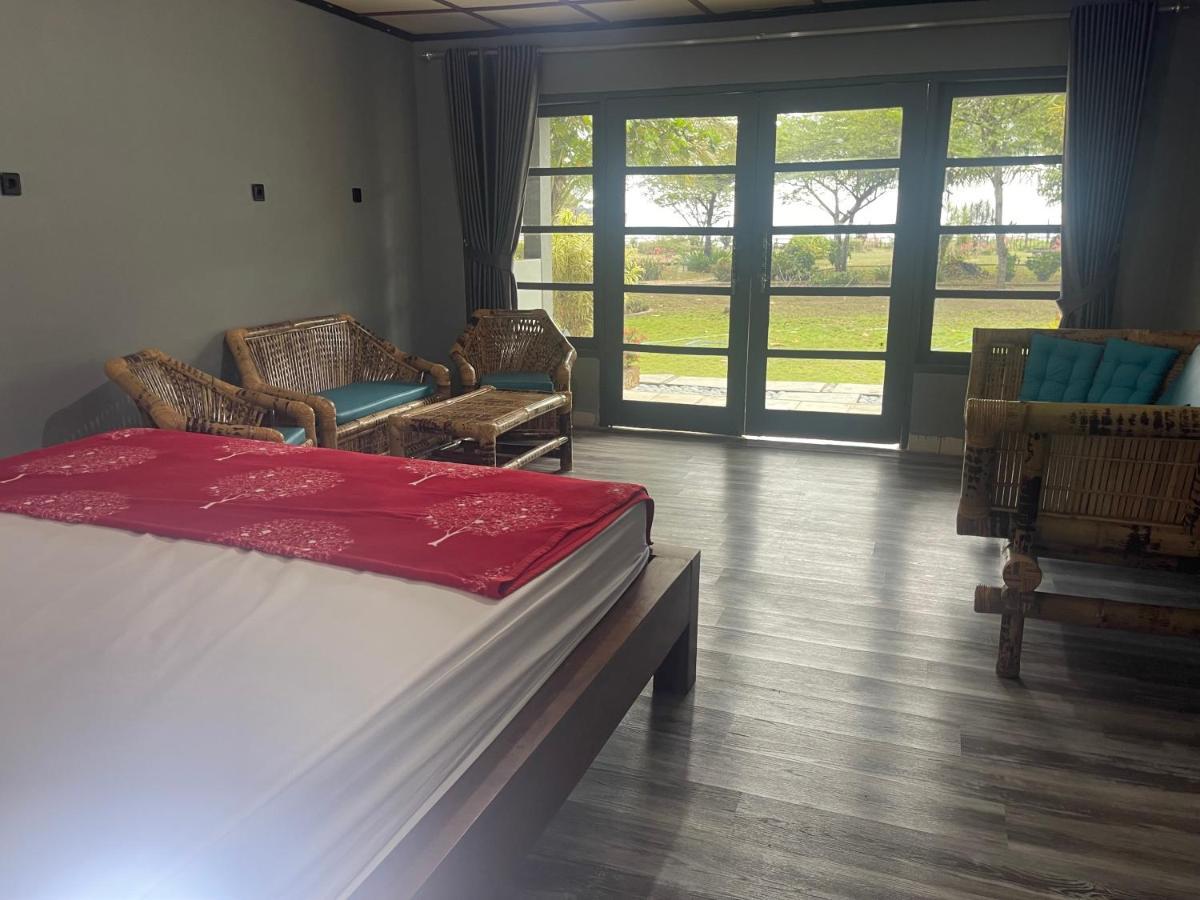Supersuck Hotel Maluk Ngoại thất bức ảnh